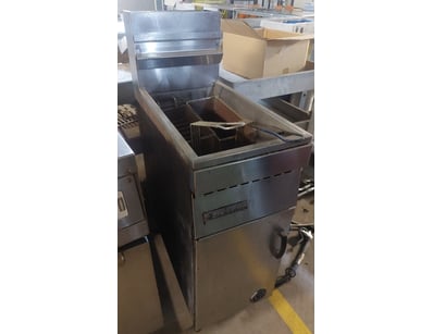 Goldstein commercial single-pan gas deep fryer, st...