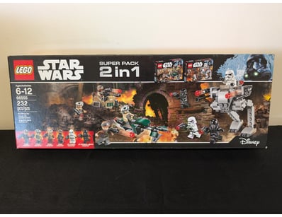 **UNRESERVED** LIFETIME COLLECTION OF LEGO PART... - Lot 693