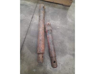 BRISBANE Earthmoving Hire Company Business Closu... - Lot 75