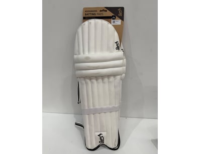 BRAND NEW

Assortment of 4xBatting Pads in diffe...