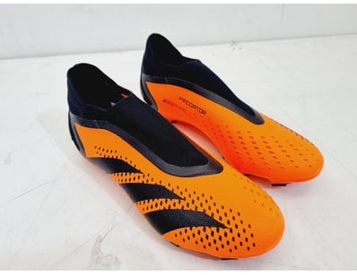 Major Brand Apparel & Footwear Liquidation Even... - Lot 155