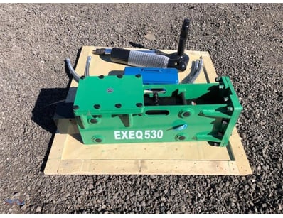Unused Hydraulic Skid Steer / Excavator Post Drive...
