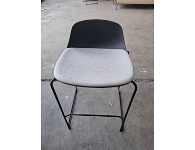 House & Homewares (A1004) - Lot 110