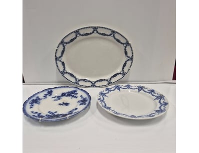 Antique & Vintage Showcase (A979) - Lot 5612