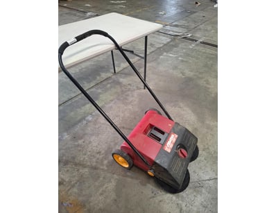 Factory Sweeper - Stratco, manual, 550mm, 25L hopp...