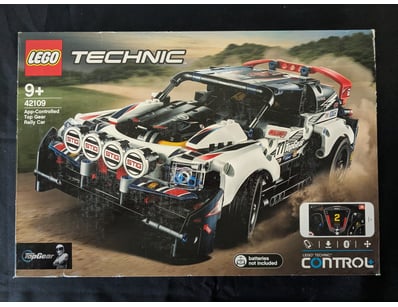 **UNRESERVED** LIFETIME COLLECTION OF LEGO PART... - Lot 627