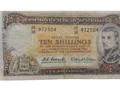 Banknotes & Coins (A979) - Lot 1800