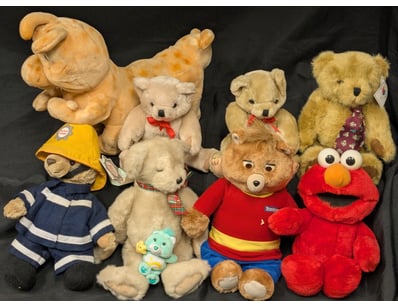 The Curio Collection (A995) - Lot 1216