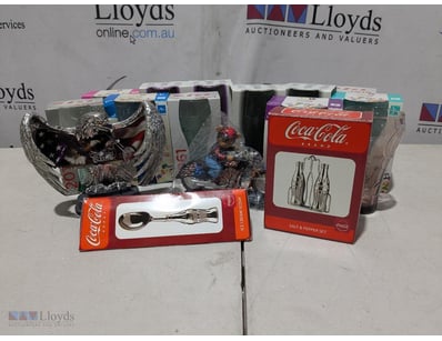 COCA-COLA BRAND COLLECTIBLES LOT - GLASSES, FIGURI...