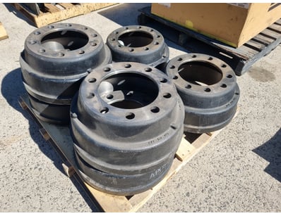 UNRESERVED Heavy Vehicle Mechanic Business Closu... - Lot 44