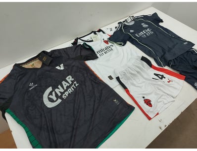 Unclaimed Freight (NSWA1001) - Lot 1217