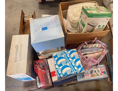 Pallet lot of assorted homewares including boxed f...