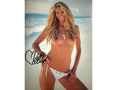 Mancave & Memorabilia (A983) - Lot 536