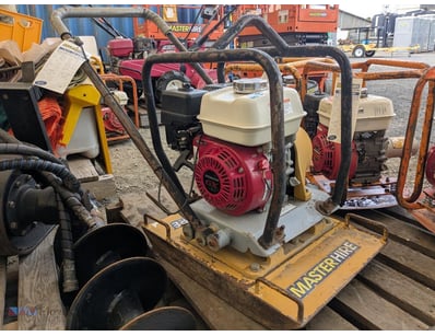 Plate Compactor 

Engine: Honda GX 160
Engine Numb...