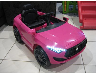 Sport, Leisure & Lifestyle (A977) - Lot 1306