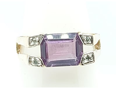 Affordable Jewellery Market (A1004) - Lot 670