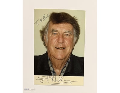 SIR EDMUND HILLARY SIGNED PHOTO

Sir Edmund Hillar...