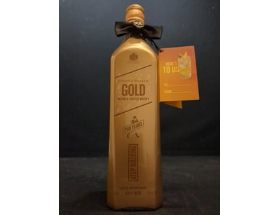 Exceptional lot comprising premium Johnnie Walker ...