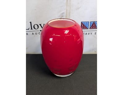 VIBRANT RED GLAZED CERAMIC VASE

Item Size: Heig...