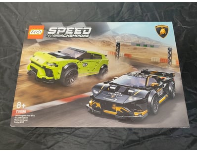 **UNRESERVED** LIFETIME COLLECTION OF LEGO PART... - Lot 717