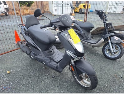 Kymco Agility 50 Moped, VIN: LC2U60000G3900104, Bl...