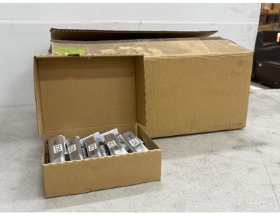 Beauty & Cosmetic Supplies - Liquidation (A1008) - Lot 55