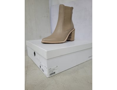 Unclaimed Freight (GCA1000) - Lot 1523