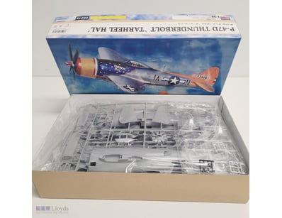 HASEGAWA P-47D THUNDERBOLT 'TARHEEL HAL' LIMITED E...
