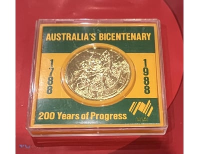 1988 AUSTRALIA BICENTENARY GOLD PLATED MEDALLION I...