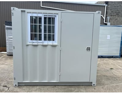 Storage & 40ft Side Opening Containers - Lot 8