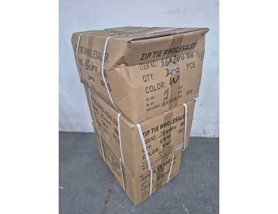 Zip tie, assorted sizes and colours, quantity unkn...