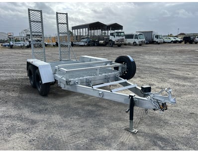 Long Life Trailers 9 x 5 Plant Trailer

Year:  9...