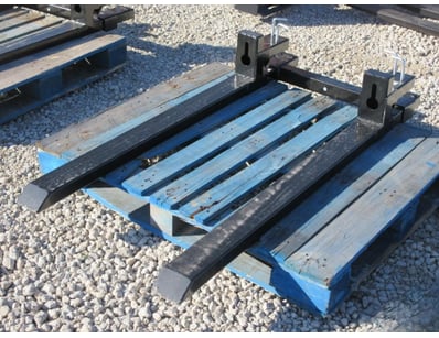 UNRESERVED BRISBANE Factory Direct Containers, M... - Lot 70