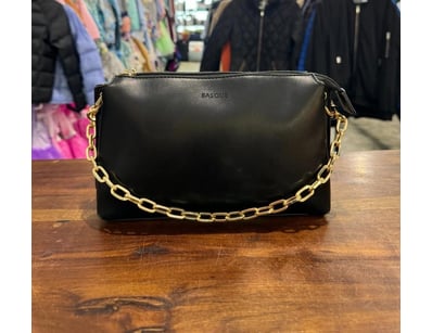 Accessories, Homegoods & Camping Gear (VICA986) - Lot 44