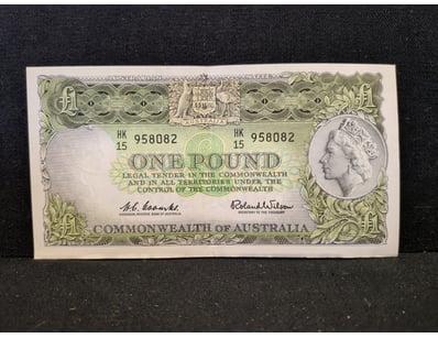 AUSTRALIAN ONE POUND NOTE, ND (CIRCA 1930S-1940S)...