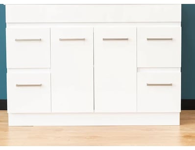 $5M Bulk Bathroom Bargains (VICA992) - Lot 1043