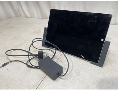 Home Entertainment, Audio & Computers (A998) - Lot 2051