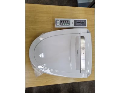 $5M Bathroom Appliances Blitz Part 2 (VICA895) - Lot 144