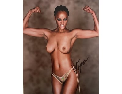 Mancave & Memorabilia (A1005) - Lot 226