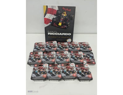 DANIEL RICCIARDO "IN PURSUIT OF GREATNESS" BIOGRAP...