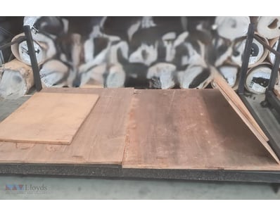 Stillage. 2.4M X 1.4 X 0.9M
