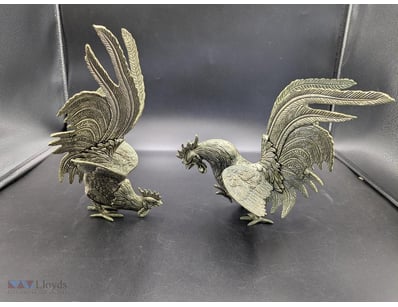 TWO SILVER PEWTER ROOSTERS, ITALIAN MADE

Conditio...