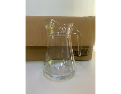 Lot of wine jugs/water jugs. 6x. 

SOLD AS LOT

