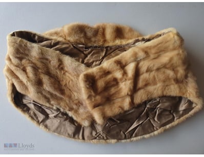 Vintage Fox Fur Shawl Or Stole, Believed Circa 193...