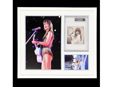 Iconic Memorabilia (A978) - Lot 116