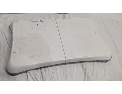 UNRESERVED Airport - Lost Property (A980) - Lot 648