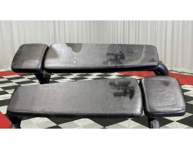 2 x gym benches

