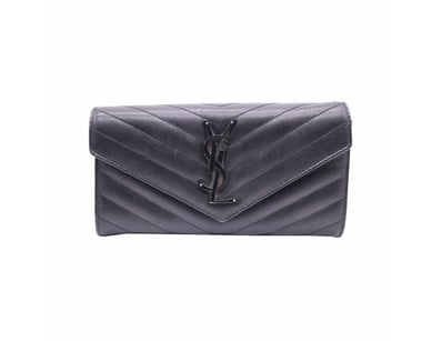 Designer Vault (A982) - Lot 6402