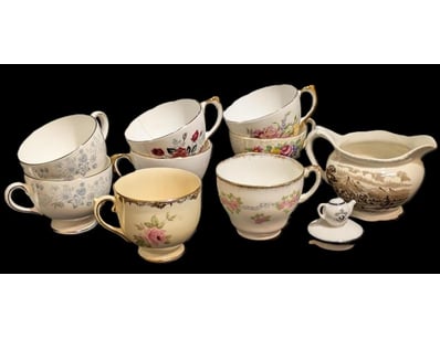 The Curio Collection (A983) - Lot 1107