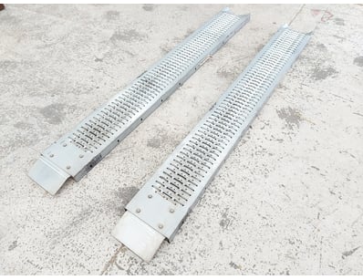 Landscaping & Construction Business Assets Liqu... - Lot 132